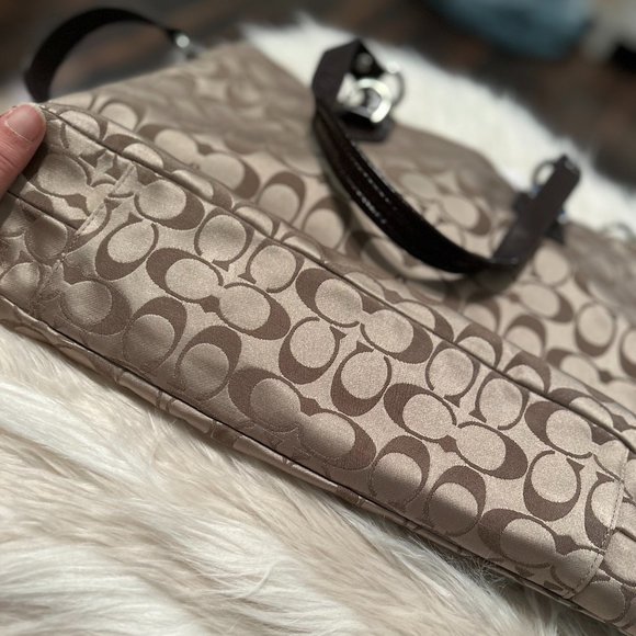 Coach NWT Vintage Ashley Signature Brown Carryall Shoulder Bag F15510 - Picture 9 of 10